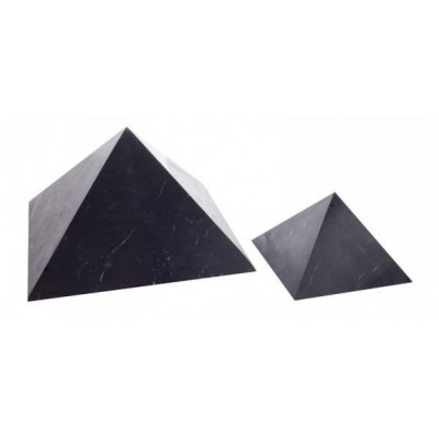 Šungit pyramida neleštěná 3x3cm